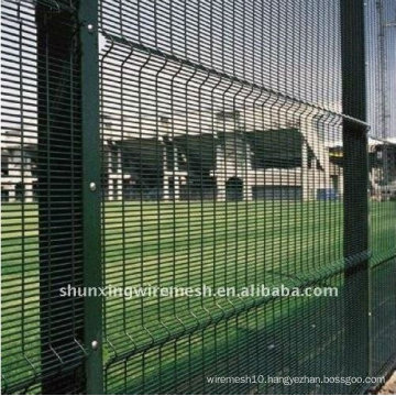 PVC Coated Serried Horizontal Wires Safe Fence